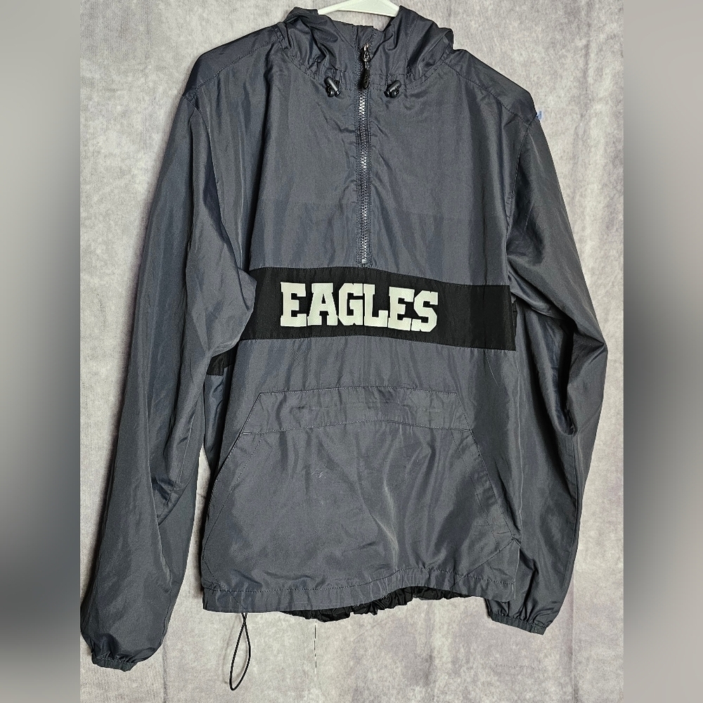 Eagles windbreaker size Small